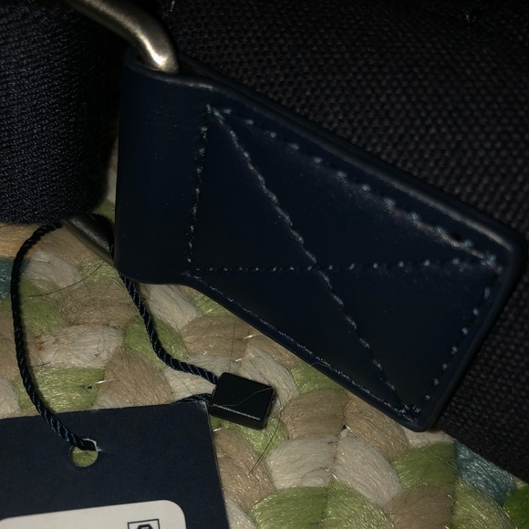 Tommy Hilfiger Canvas Men’s Messenger Bag - Picture 8 of 8